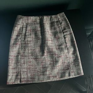 Plaid skirt mid thigh size 0 Banana Republic great condition lined
